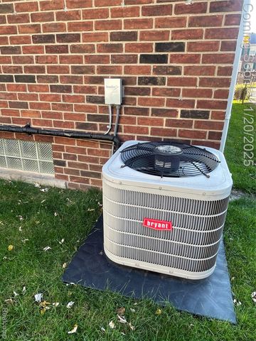 12742 Catalpa Street, Southgate, MI 48195