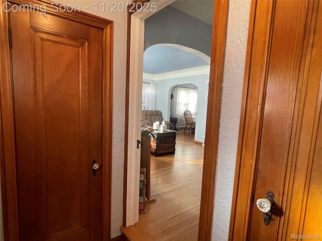 12742 Catalpa Street, Southgate, MI 48195