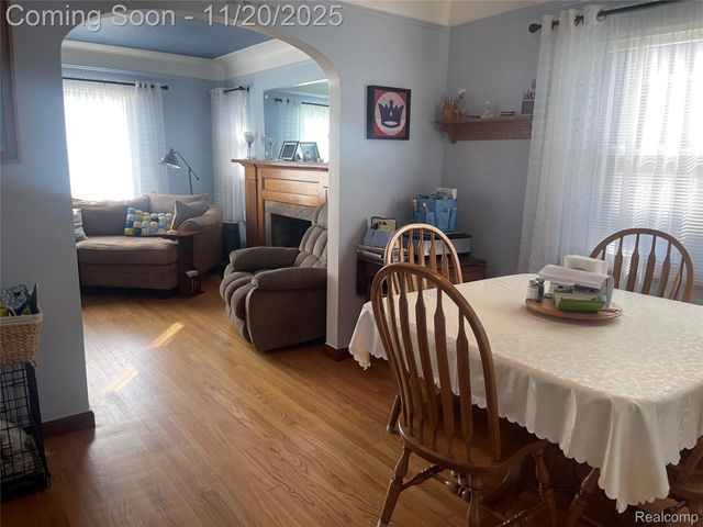 12742 Catalpa Street, Southgate, MI 48195