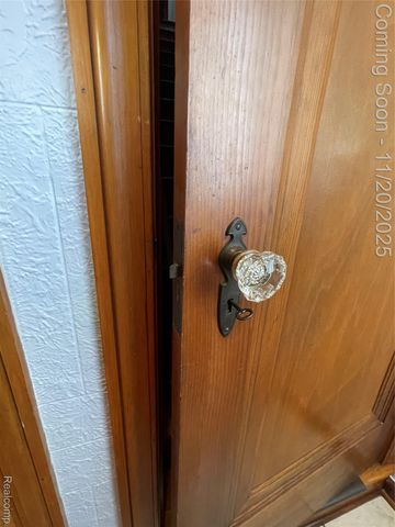 12742 Catalpa Street, Southgate, MI 48195