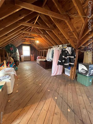 12742 Catalpa Street, Southgate, MI 48195