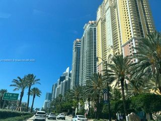 16919 N Bay Rd 204, Sunny Isles Beach, FL 33160