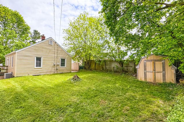 141 Wiltshire Avenue, Battle Creek, MI 49015