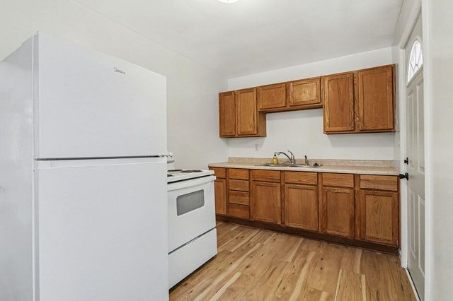 141 Wiltshire Avenue, Battle Creek, MI 49015
