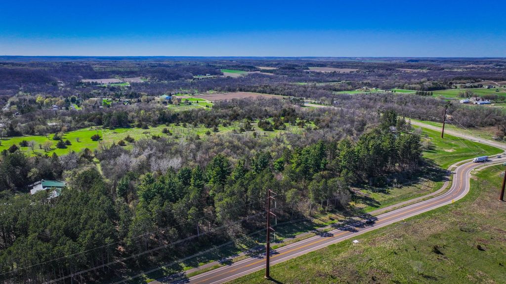 xxx County 14 Boulevard, Cannon Falls, MN 55009 — exterior