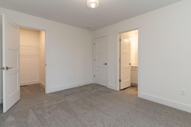 10481 Brookhurst Lane N, Union, KY 41091