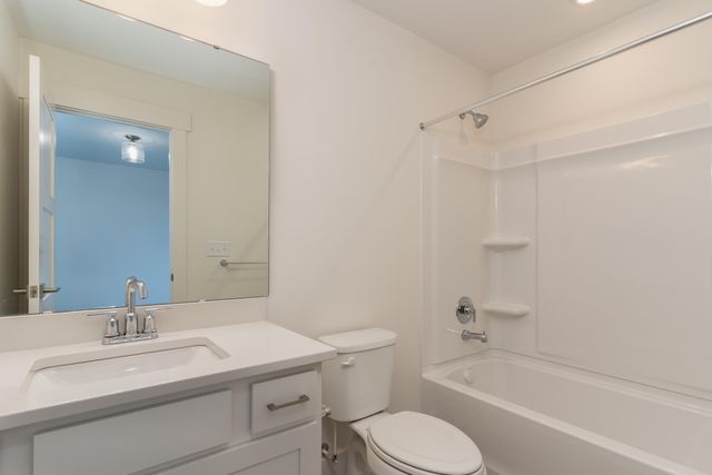 10481 Brookhurst Lane N, Union, KY 41091