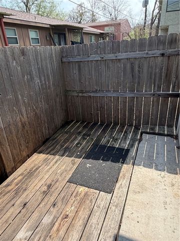 4513 Carter Creek Parkway 4, Bryan, TX 77802