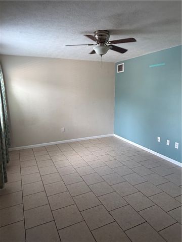 4513 Carter Creek Parkway 4, Bryan, TX 77802