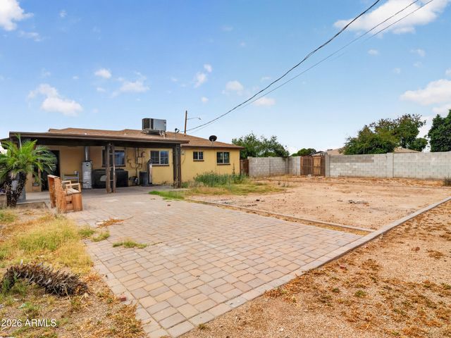 4542 W FAIRMOUNT Avenue, Phoenix, AZ 85031