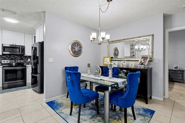 4534 S Carambola Circle S 27275, Coconut Creek, FL 33066