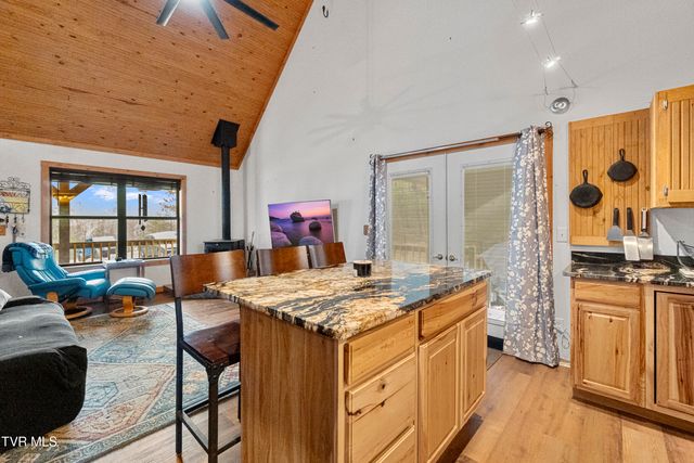 13660 Asheville Highway, Greeneville, TN 37743