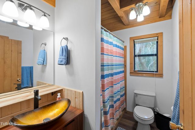 13660 Asheville Highway, Greeneville, TN 37743