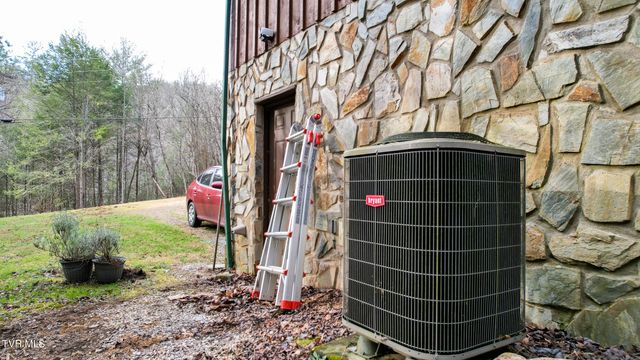 13660 Asheville Highway, Greeneville, TN 37743