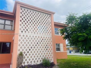 3401 SW 11th St 1B, Miami, FL 33135