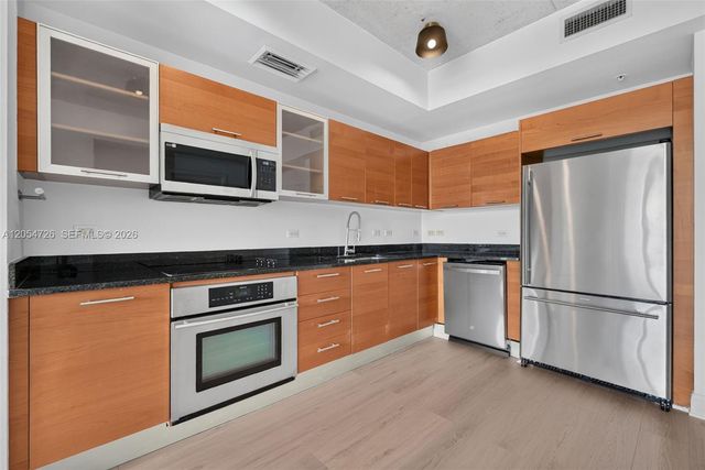 3470 E Coast Avenue H0505, Miami, FL 33137