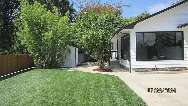 591 Farichild Street, Canyonville, OR 97417