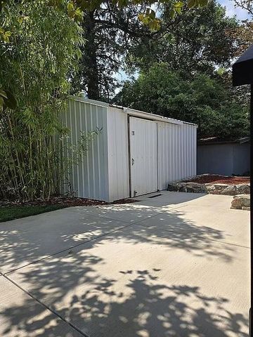 591 Farichild Street, Canyonville, OR 97417