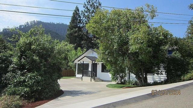 591 Farichild Street, Canyonville, OR 97417