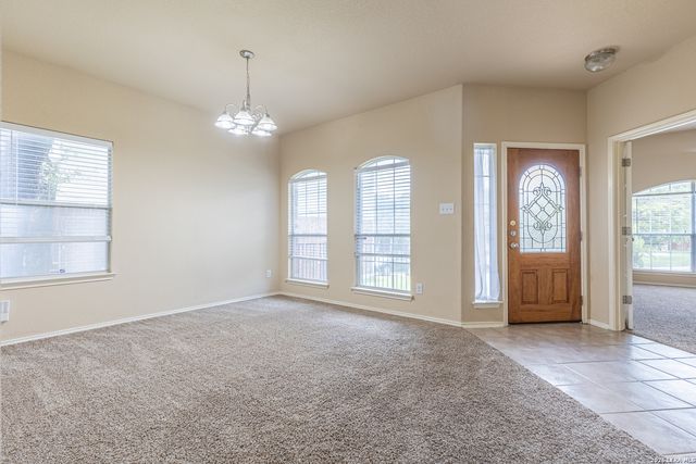 906 ASHBURY BLF, San Antonio, TX 78245