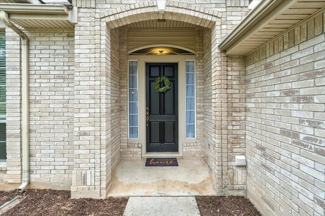 202 Meadow Woods DR, Kyle, TX 78640