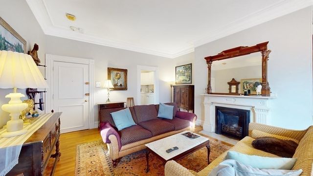 144 Commonwealth Ave 8, Boston, MA 02116