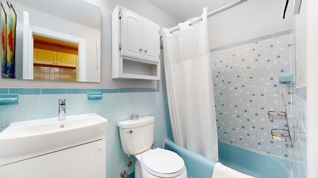 144 Commonwealth Ave 8, Boston, MA 02116