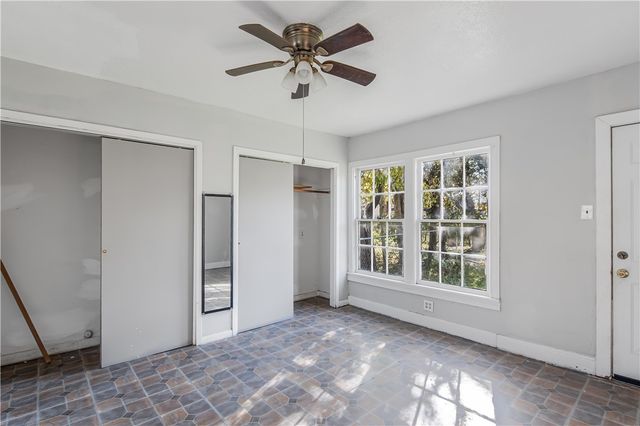 1207 East 27th Street, Bryan, TX 77803