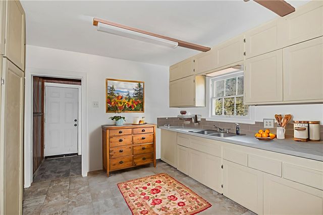 1207 East 27th Street, Bryan, TX 77803