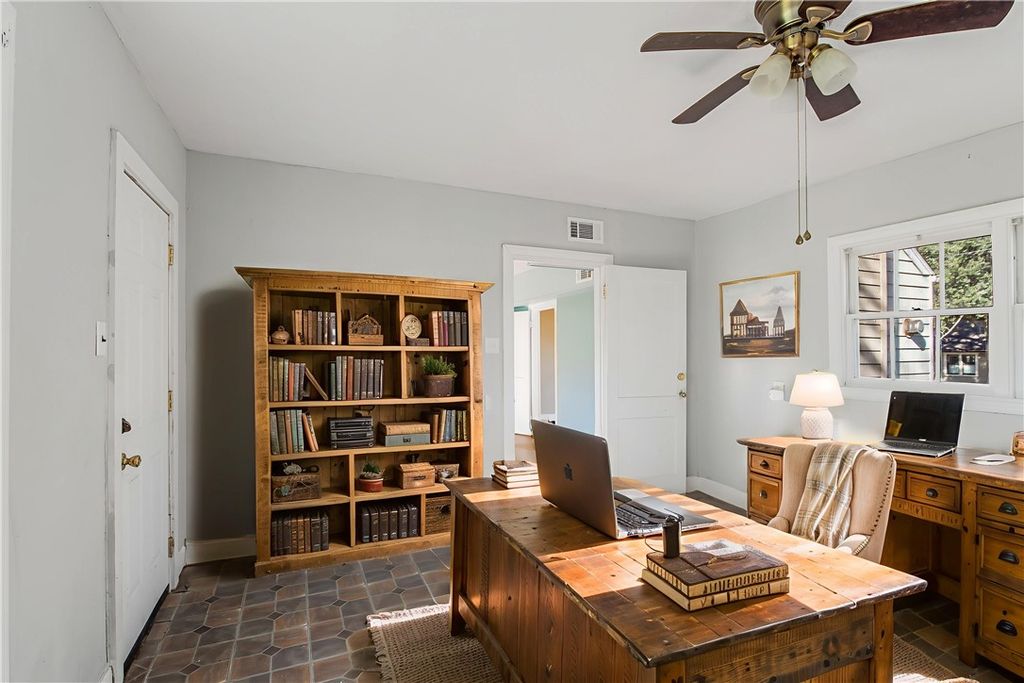 1207 East 27th Street, Bryan, TX 77803 — photo 5