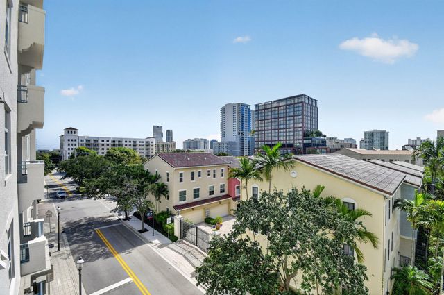 403 S Sapodilla Avenue 409, West Palm Beach, FL 33401