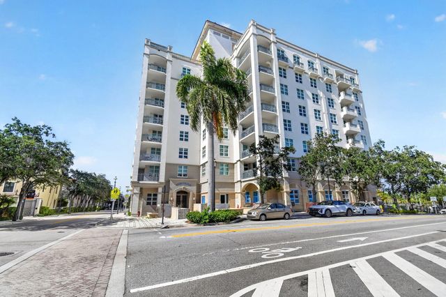 403 S Sapodilla Avenue 409, West Palm Beach, FL 33401