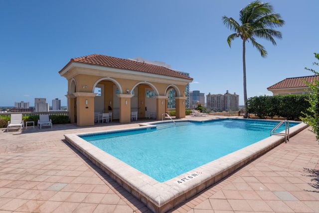 403 S Sapodilla Avenue 409, West Palm Beach, FL 33401