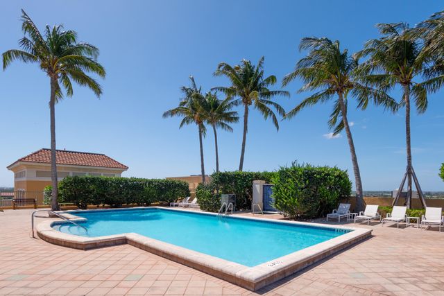 403 S Sapodilla Avenue 409, West Palm Beach, FL 33401