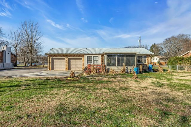 709 General Palmer Dr, Smyrna, TN 37167