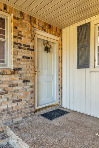 709 General Palmer Dr, Smyrna, TN 37167