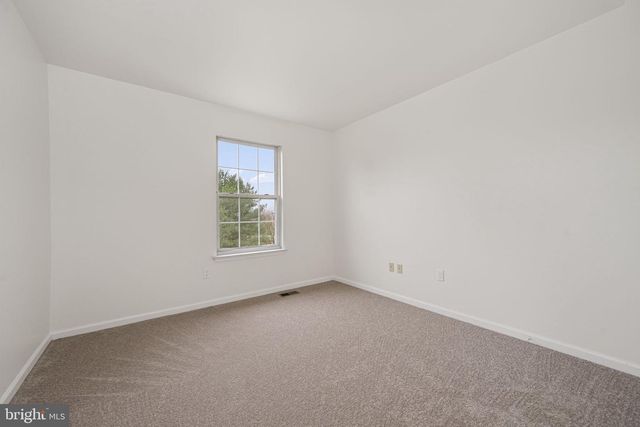 12 HUNT CLUB DR, Collegeville, PA 19426