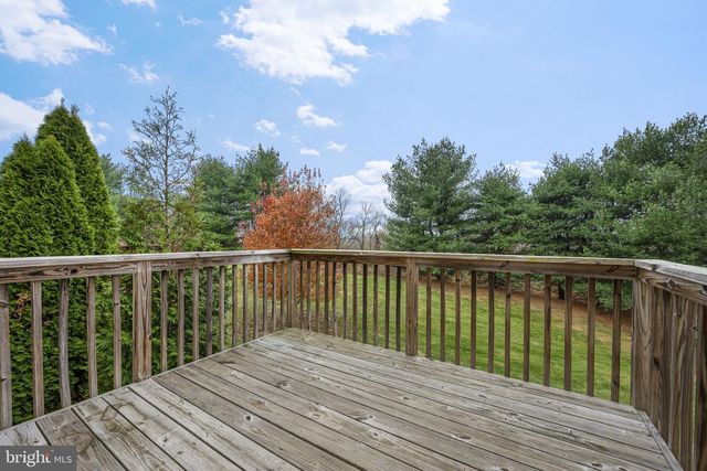 12 HUNT CLUB DR, Collegeville, PA 19426