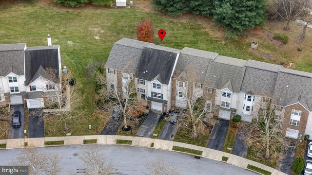 12 HUNT CLUB DR, Collegeville, PA 19426