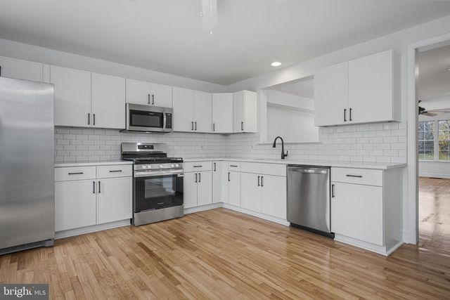 12 HUNT CLUB DR, Collegeville, PA 19426