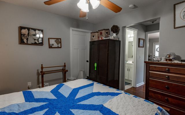 37 Eaton Circle, Fort Oglethorpe, GA 30742
