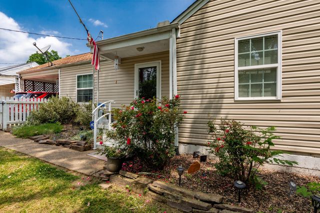 37 Eaton Circle, Fort Oglethorpe, GA 30742