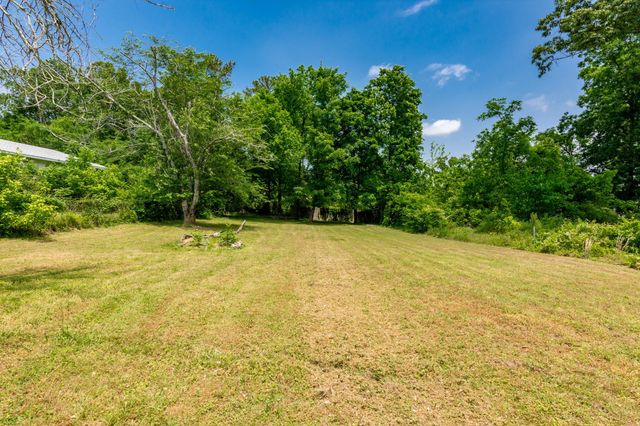 37 Eaton Circle, Fort Oglethorpe, GA 30742