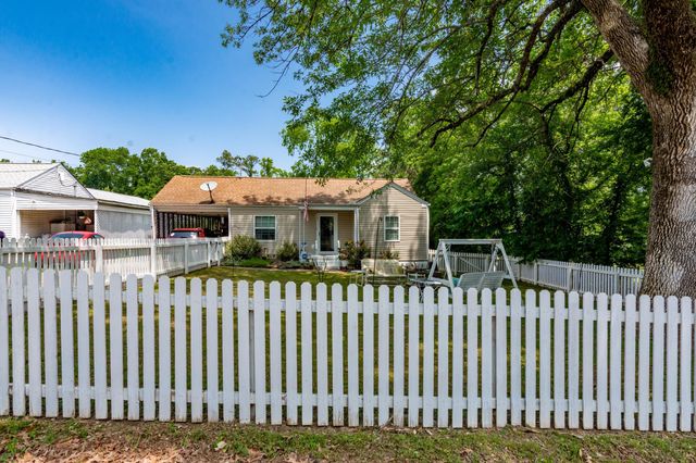 37 Eaton Circle, Fort Oglethorpe, GA 30742