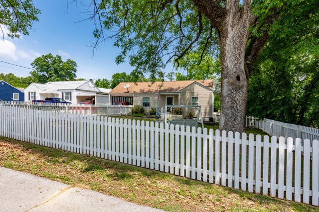 37 Eaton Circle, Fort Oglethorpe, GA 30742