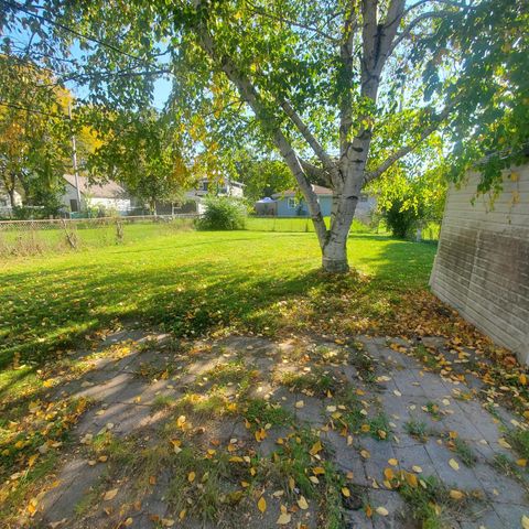 6716 N 55th STREET, Milwaukee, WI 53223