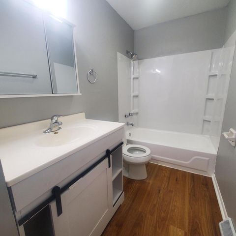 6716 N 55th STREET, Milwaukee, WI 53223
