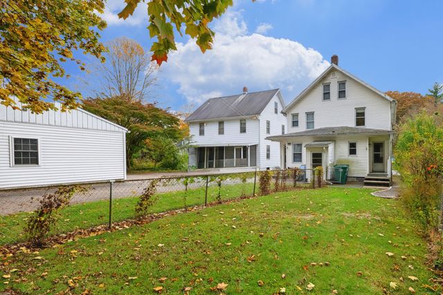 17 Meadow Street, Seymour, CT 06483