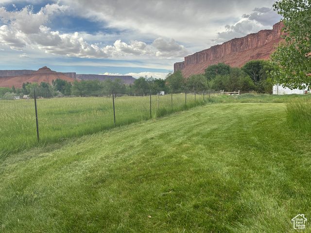 9 CHAMISA LN, Castle Valley, UT 84532