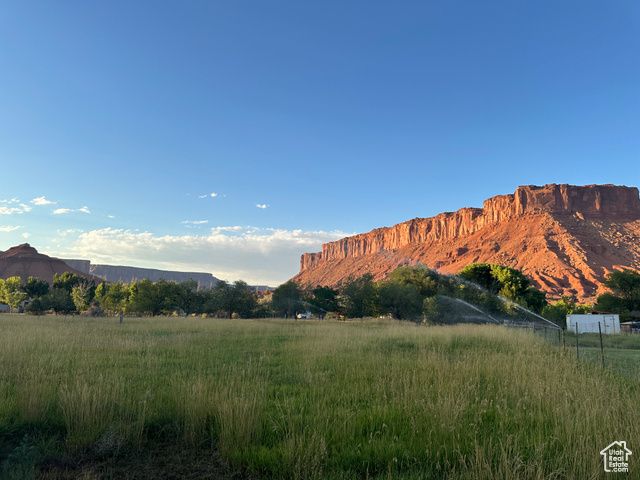 9 CHAMISA LN, Castle Valley, UT 84532